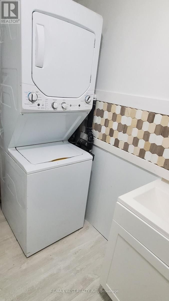 Main - 135 ELLINS AVENUE Image 8