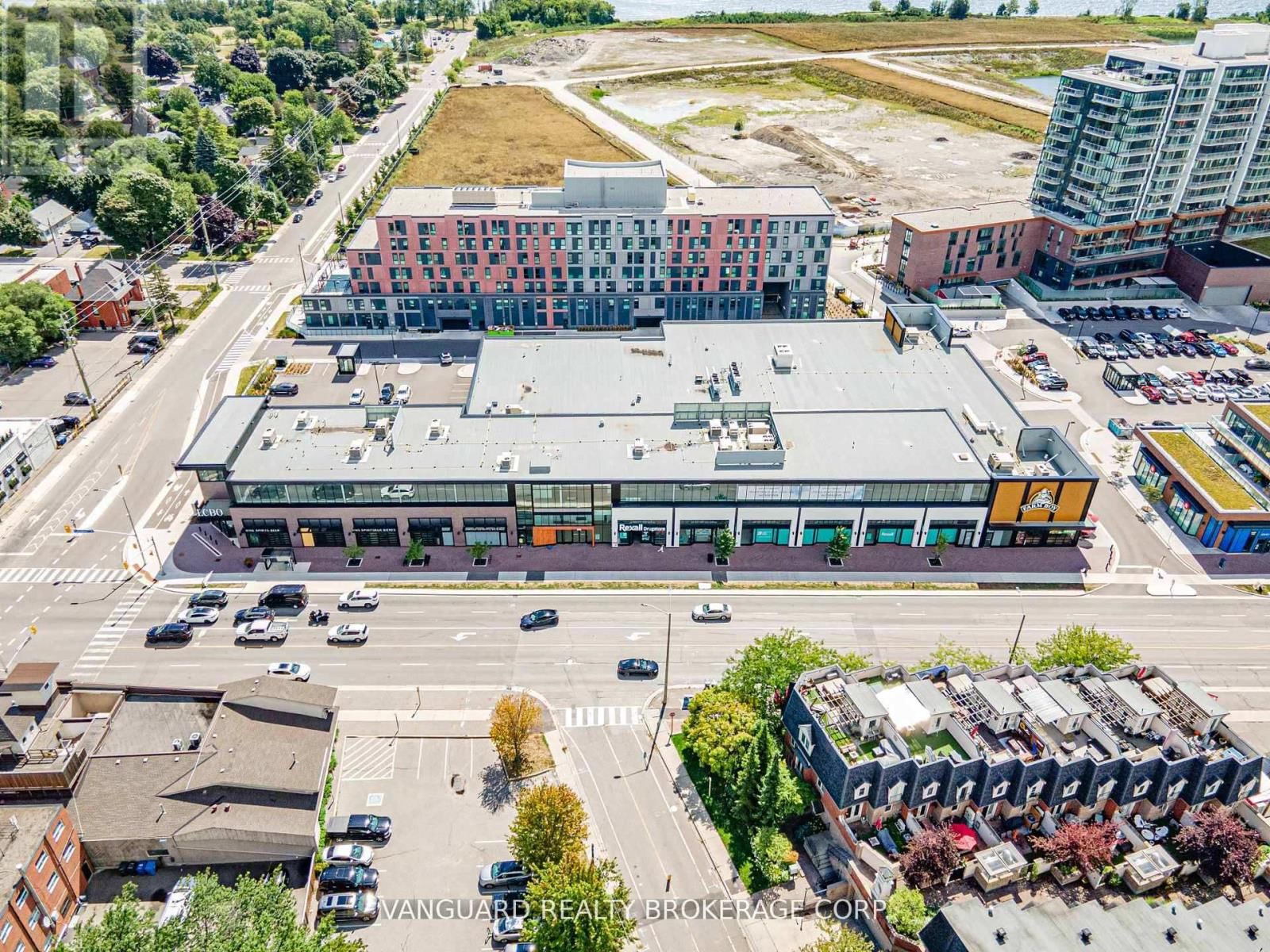 21 - 15 LOU PARSONS WAY Image 13