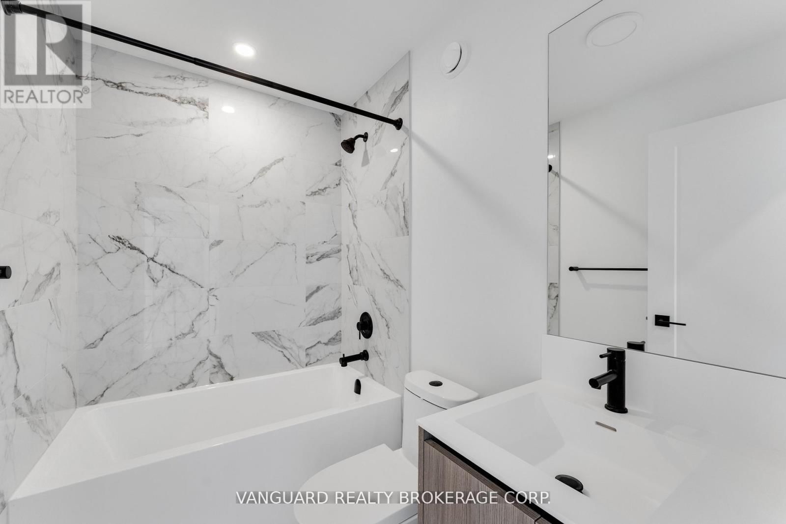 21 - 15 LOU PARSONS WAY Image 23