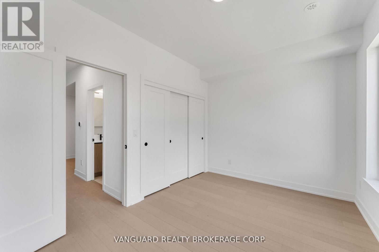 21 - 15 LOU PARSONS WAY Image 26