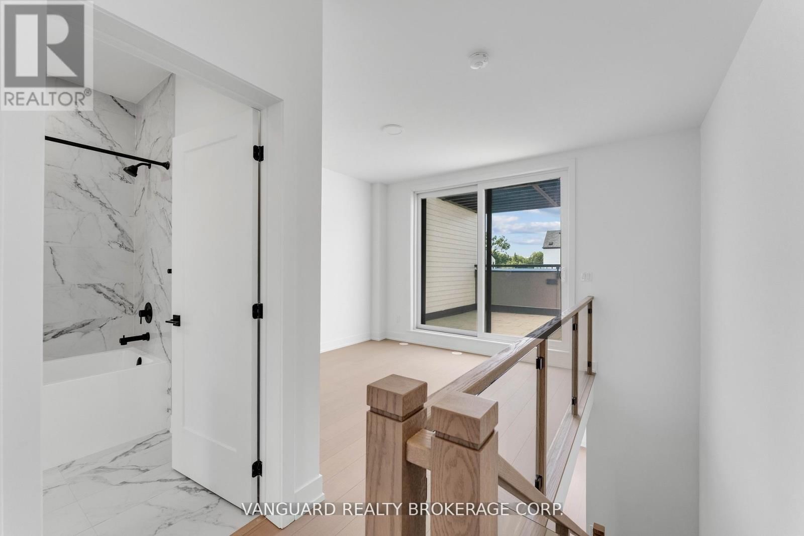 21 - 15 LOU PARSONS WAY Image 27