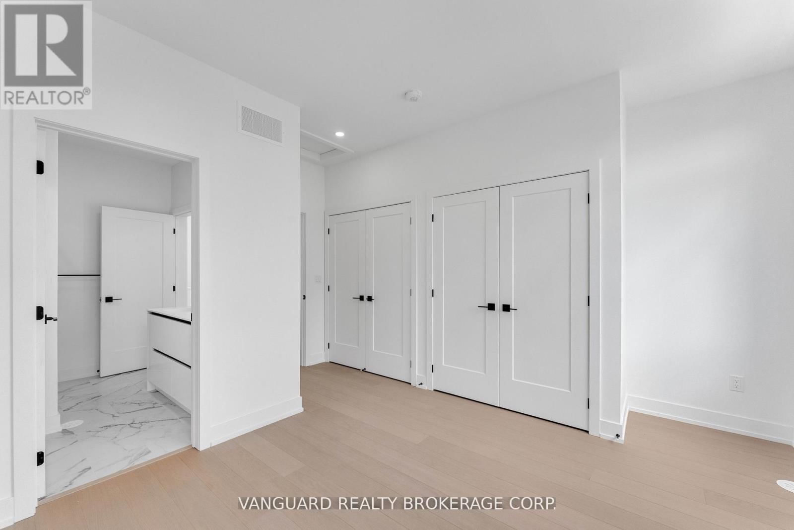 21 - 15 LOU PARSONS WAY Image 29