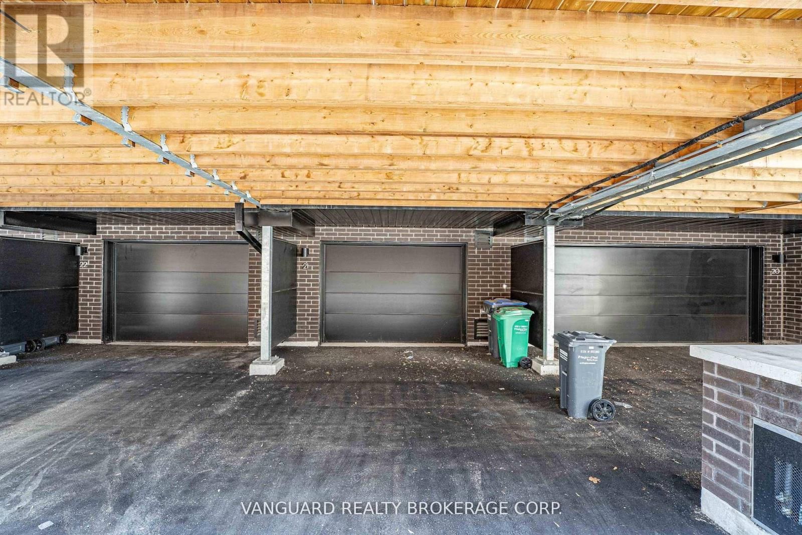 21 - 15 LOU PARSONS WAY Image 38