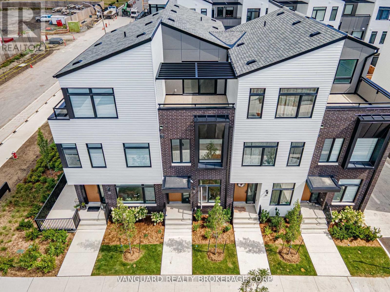 21 - 15 LOU PARSONS WAY Image 4