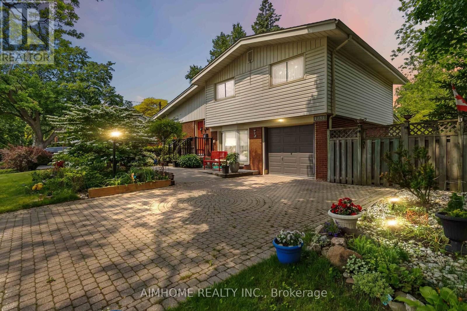 1031 MARLEY CRESCENT Image 1