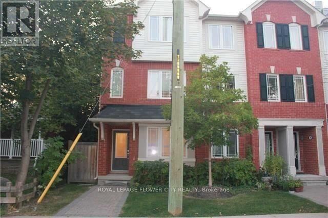 8 - 50 HILLCREST AVENUE Image 19