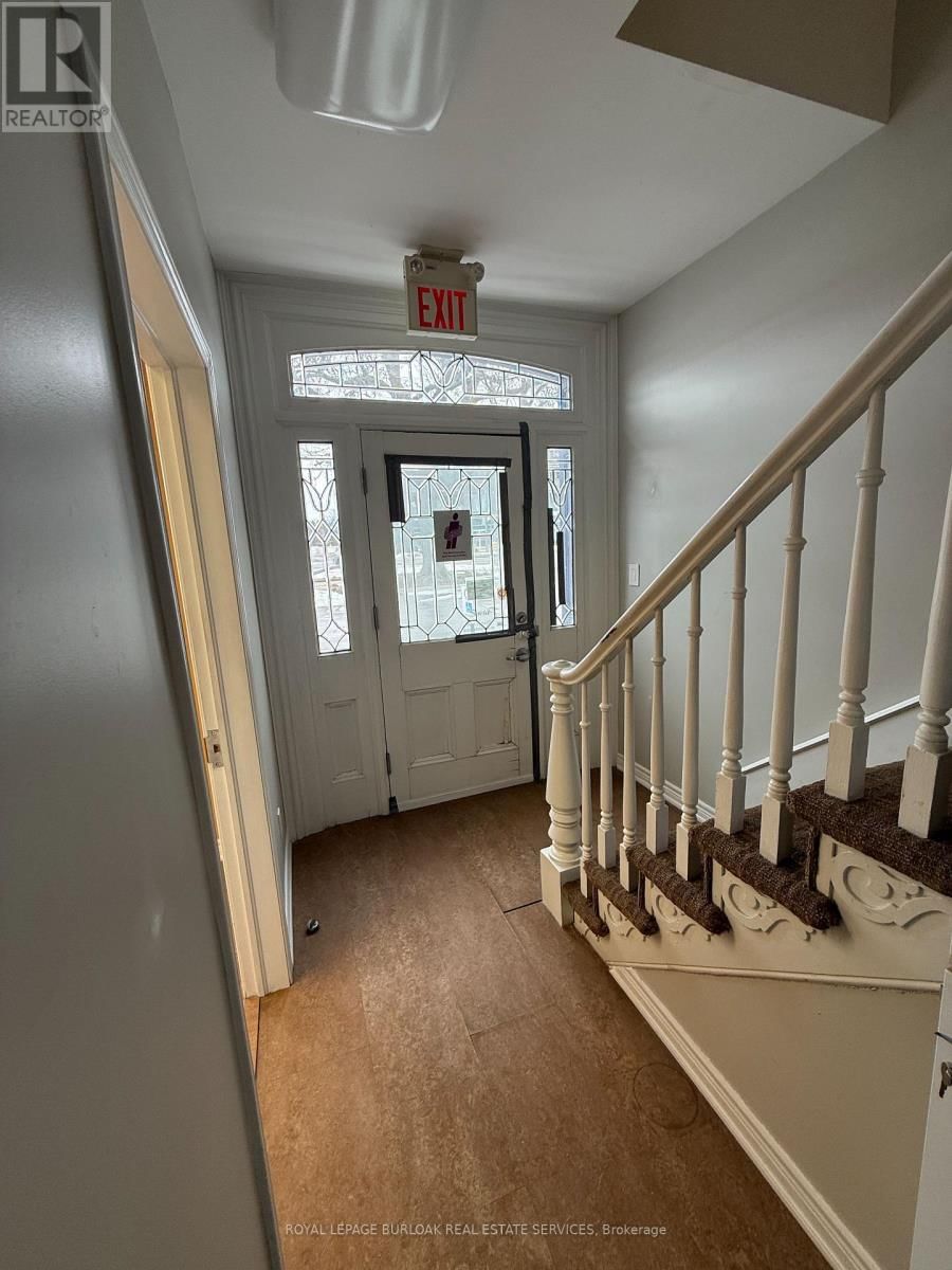 446 PLAINS ROAD EAST Image 8