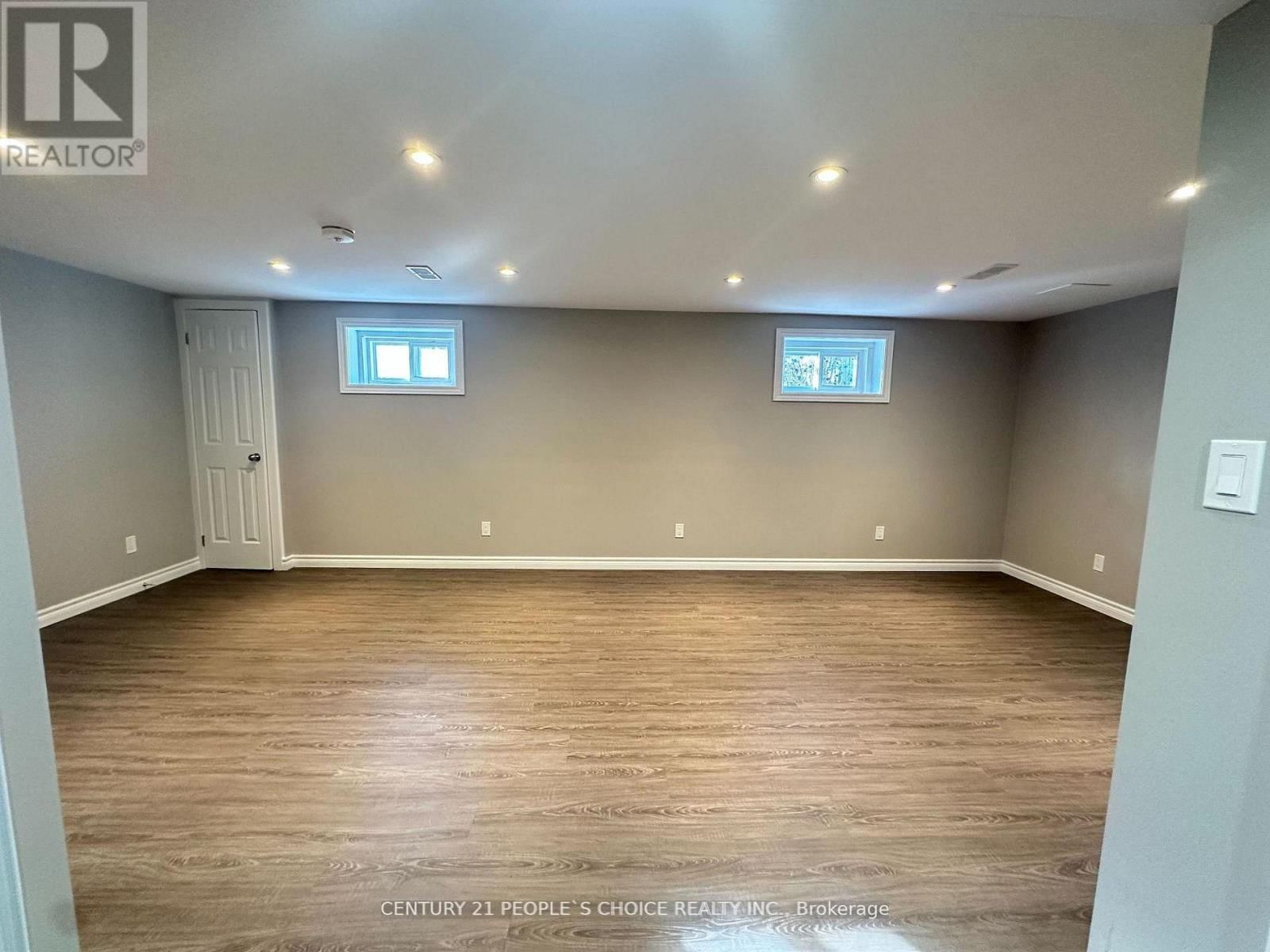 Unit 2 - 199 AVONDALE BOULEVARD Image 11