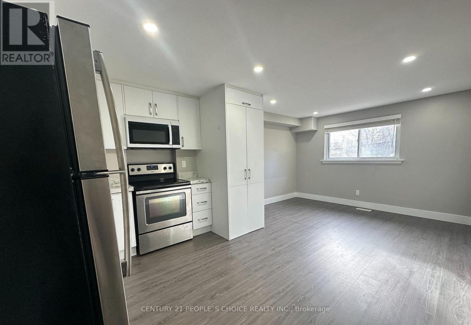 Unit 2 - 199 AVONDALE BOULEVARD Image 2