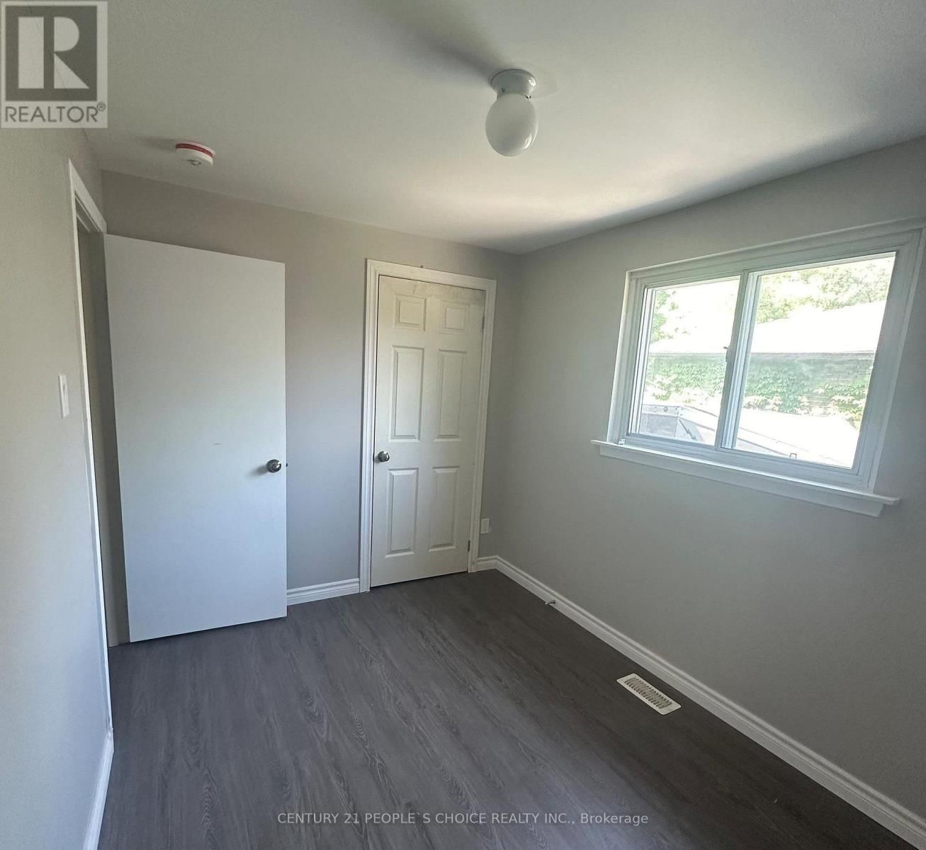 Unit 2 - 199 AVONDALE BOULEVARD Image 6