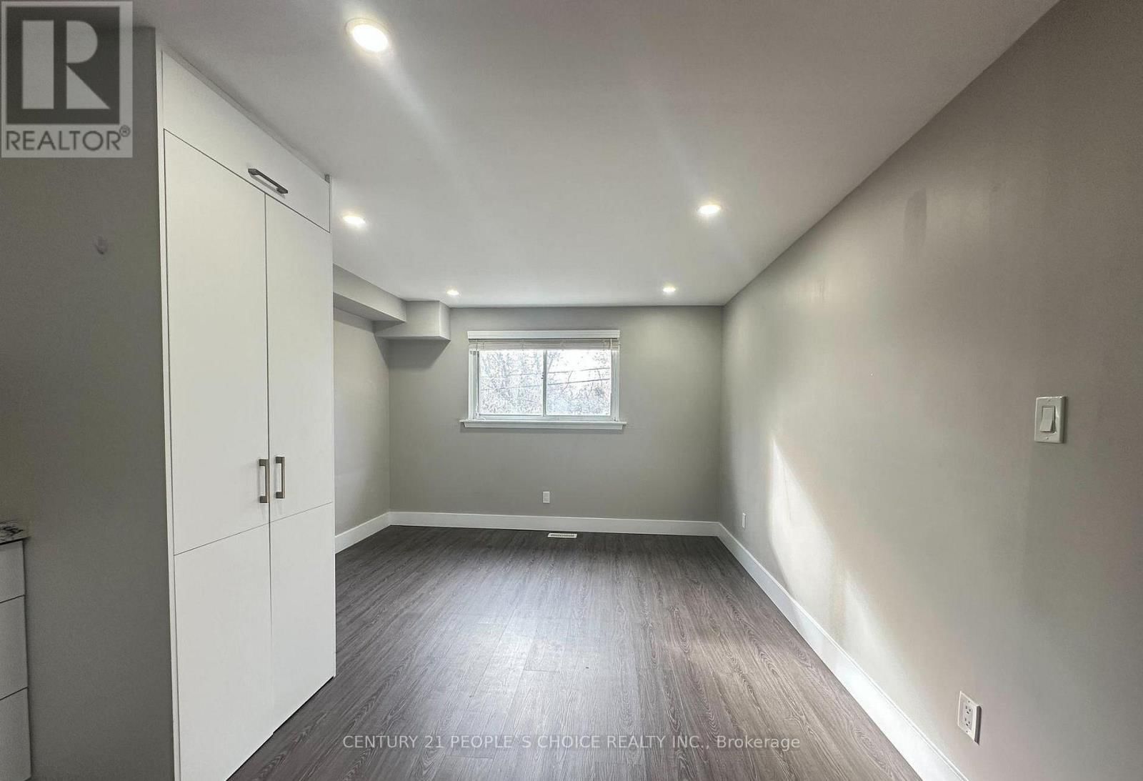 Unit 2 - 199 AVONDALE BOULEVARD Image 7