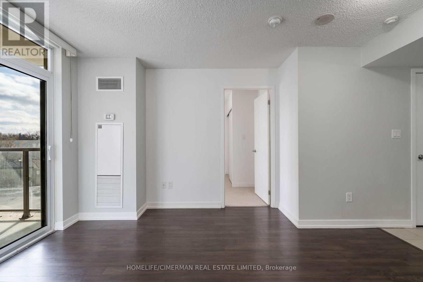 316 - 816 LANSDOWNE AVENUE Image 13