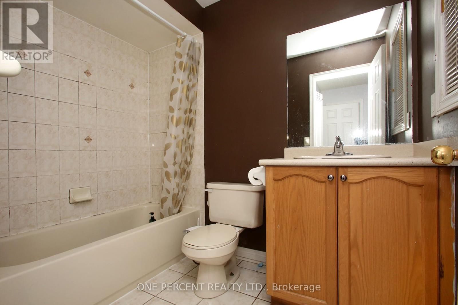 15 MARTREE CRESCENT Image 10