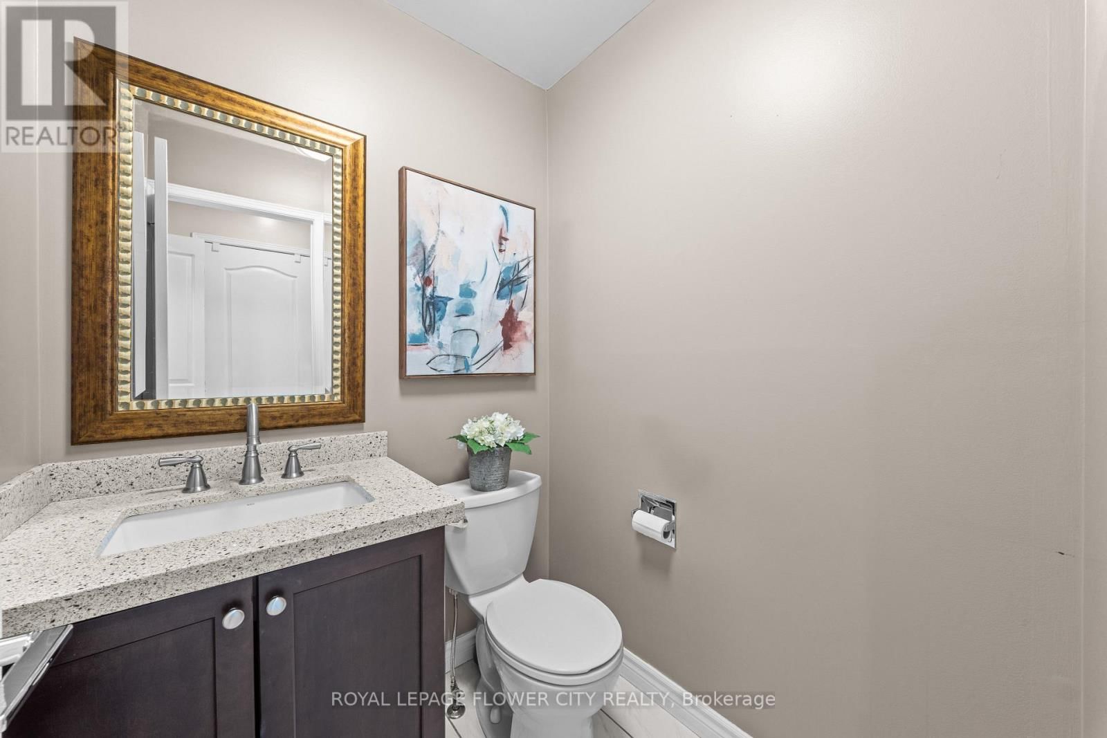 60 NEWGREEN CRESCENT Image 21