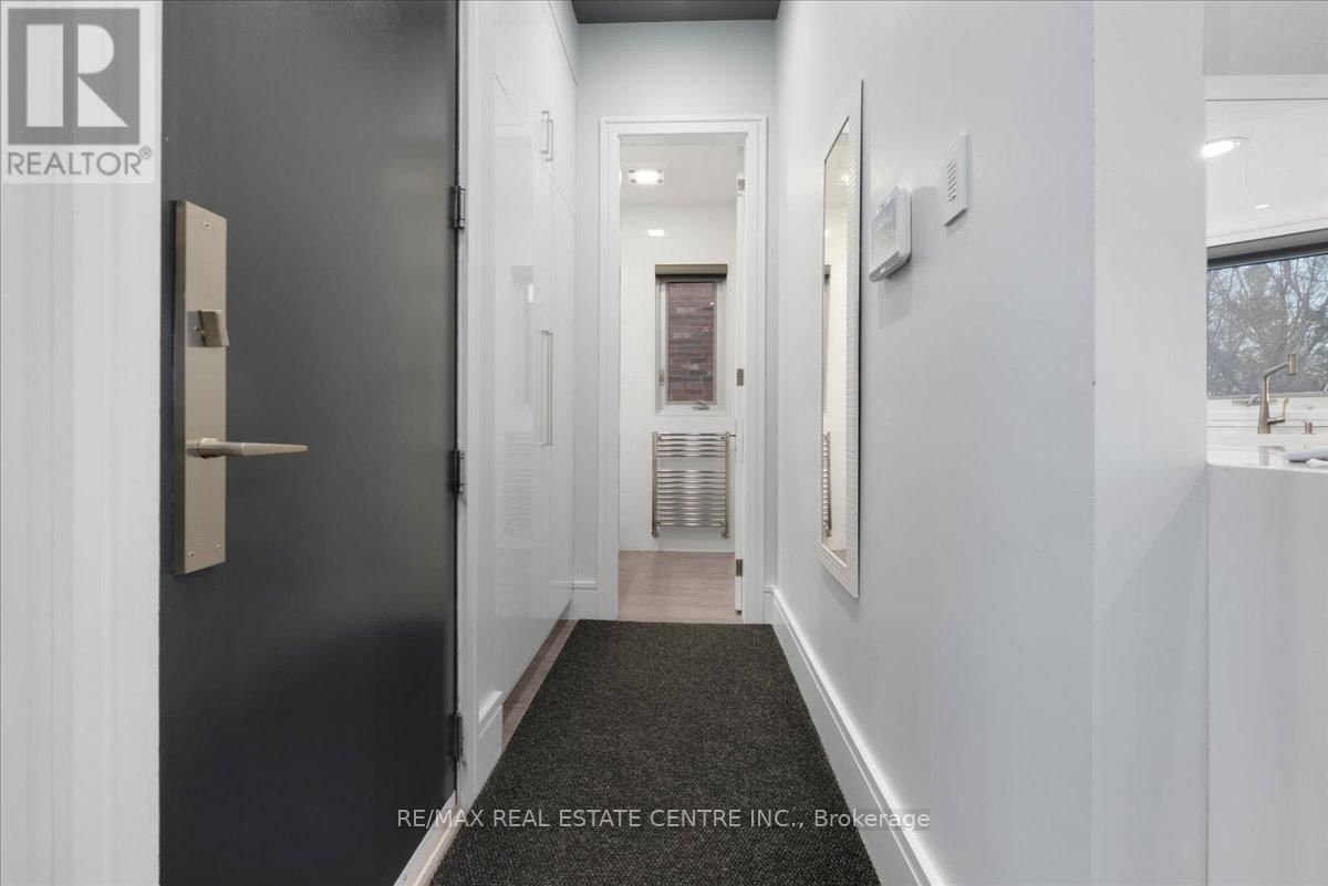 64 AVIEMORE DRIVE Image 19