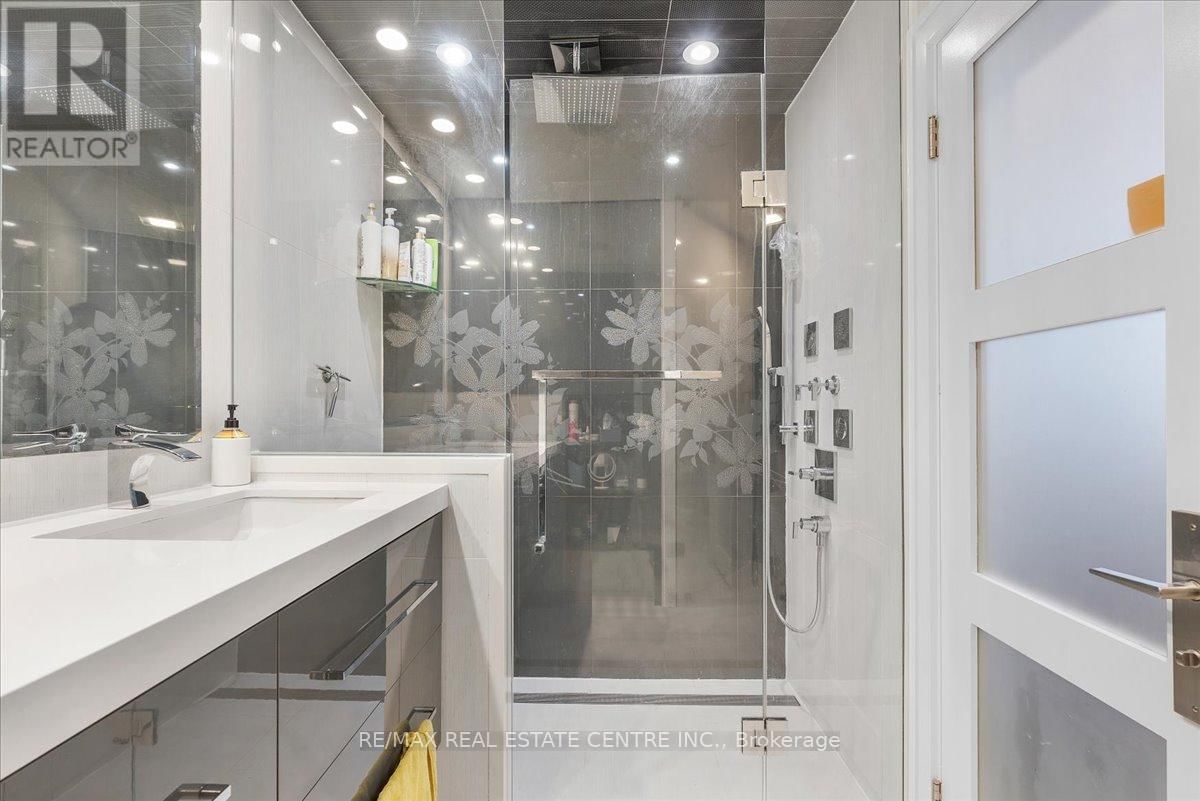 64 AVIEMORE DRIVE Image 28