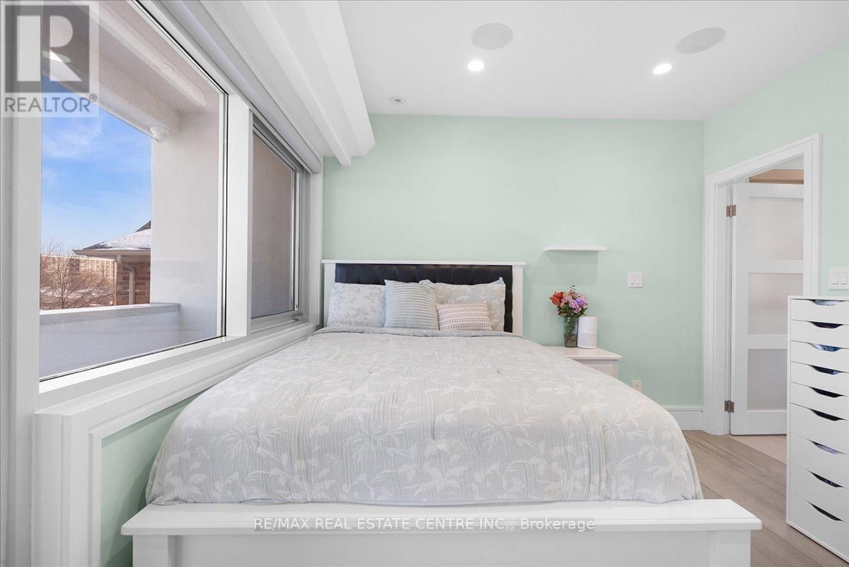 64 AVIEMORE DRIVE Image 30