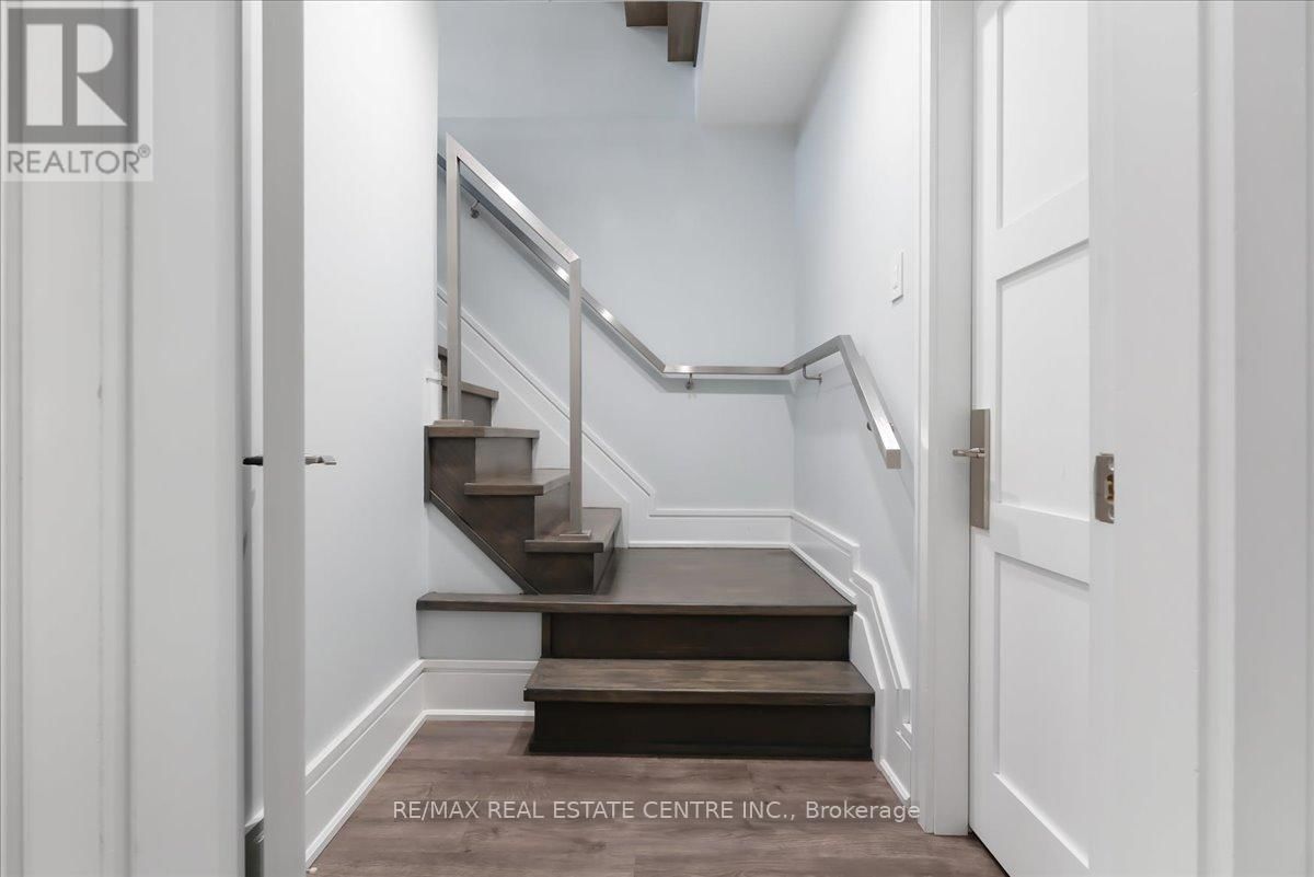 64 AVIEMORE DRIVE Image 38