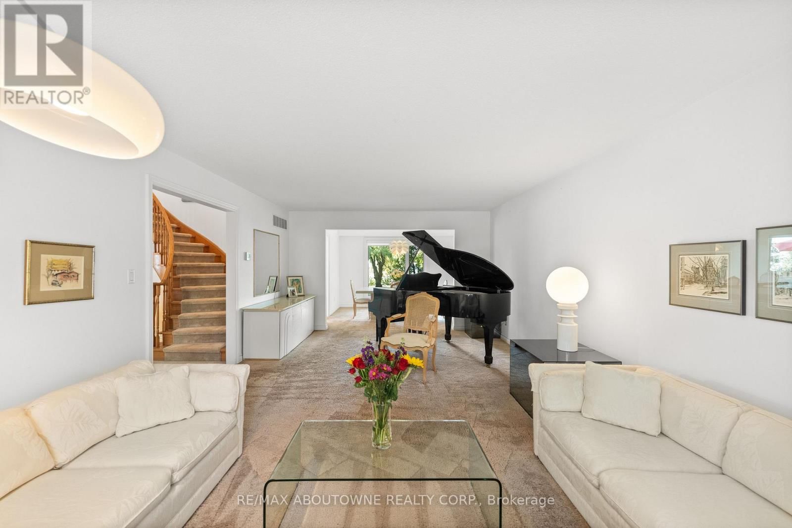 20 ARKENDO DRIVE Image 11