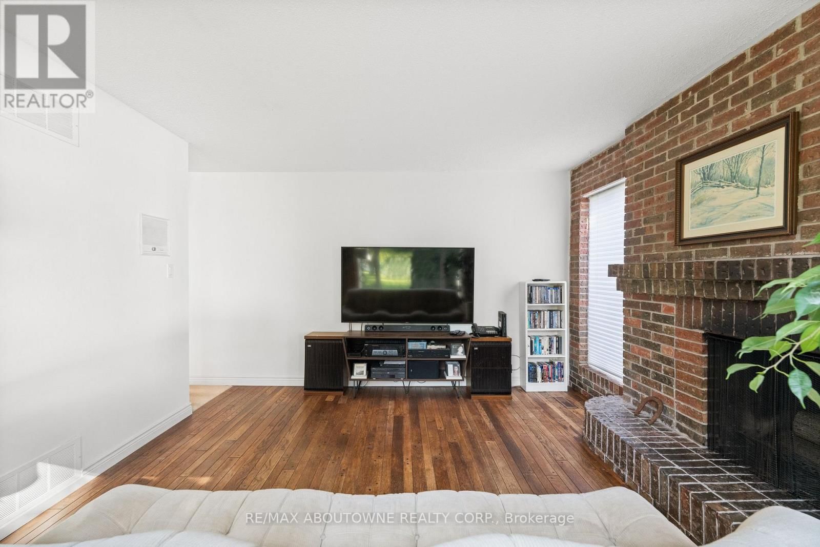 20 ARKENDO DRIVE Image 16