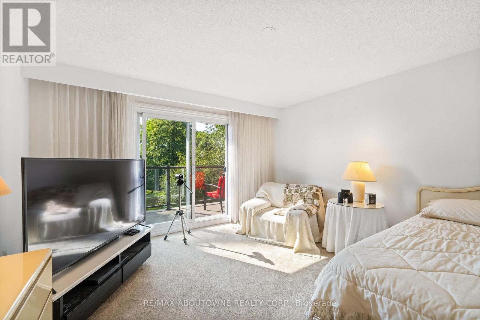 20 ARKENDO DRIVE Image 21