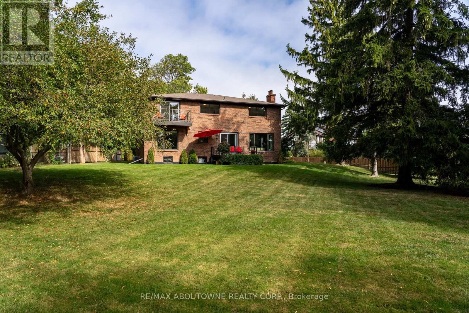 20 ARKENDO DRIVE Image 48