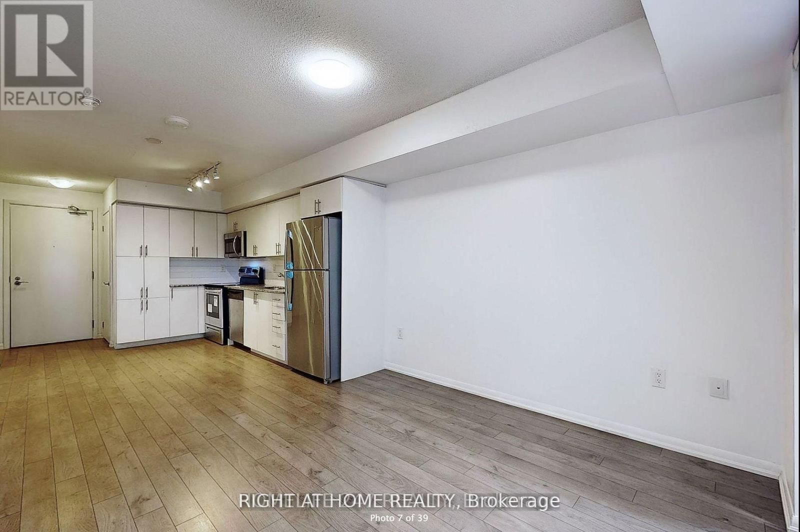 513 - 3091 DUFFERIN STREET Image 6