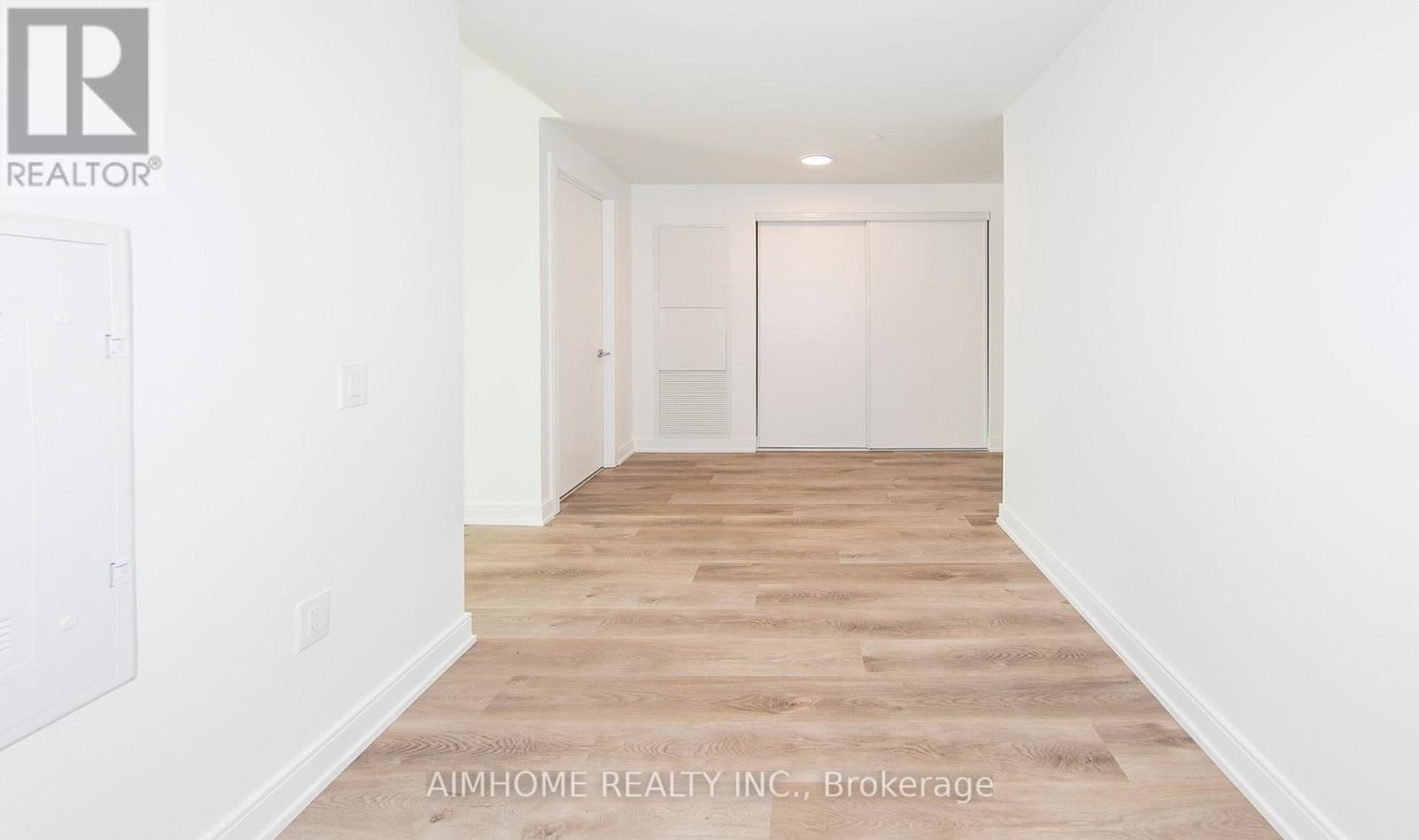 414 - 3009 NOVAR ROAD Image 8