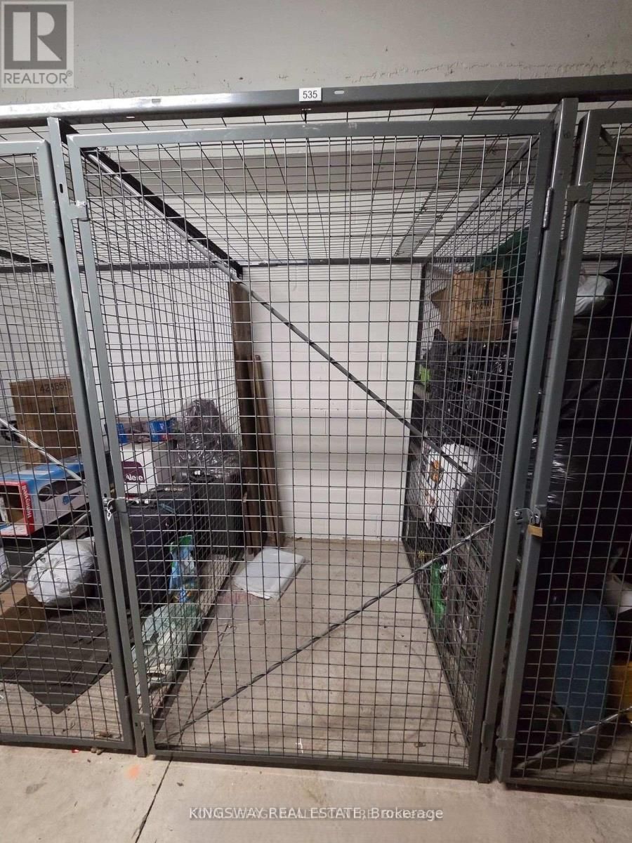 19 - 2472 POST ROAD SOUTH Image 20