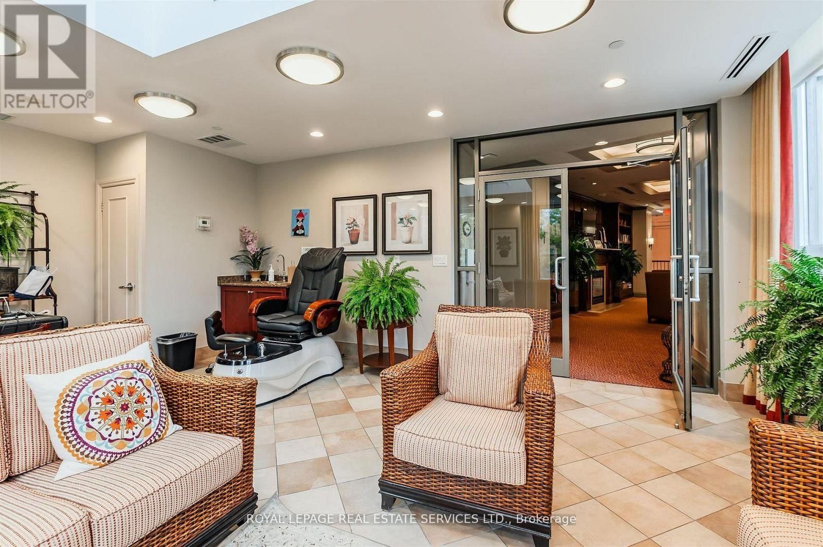 1109 - 3 MARINE PARADE DRIVE Image 28