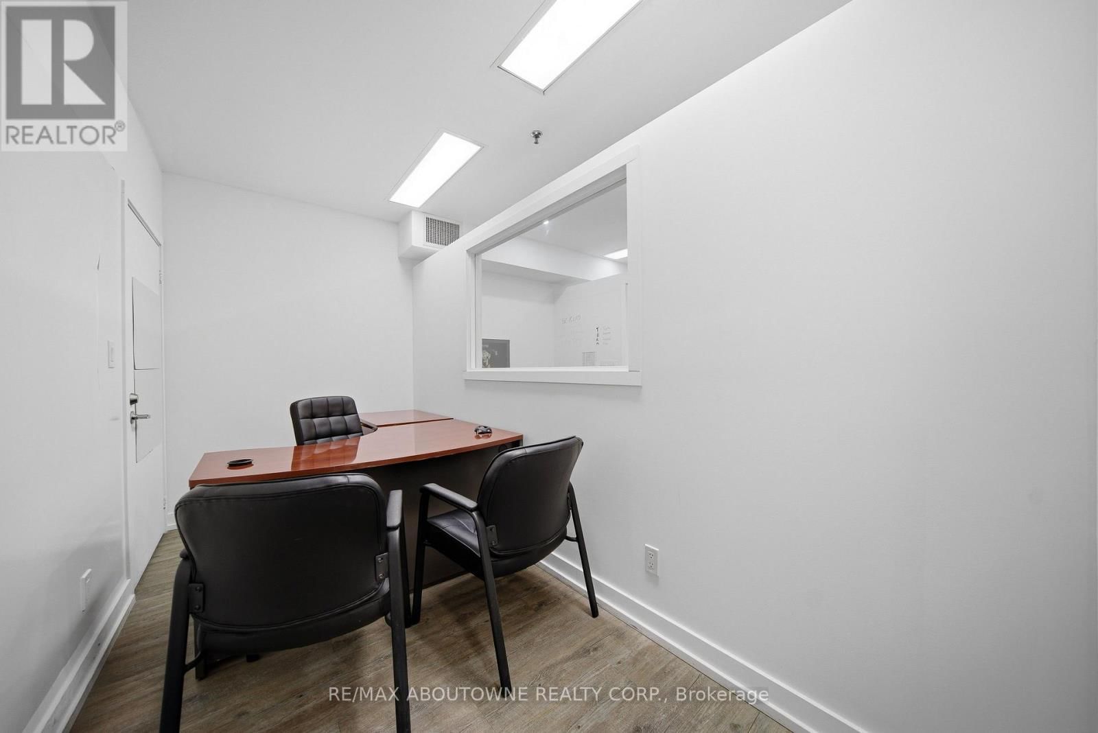 31 - 775 PACIFIC ROAD Image 11