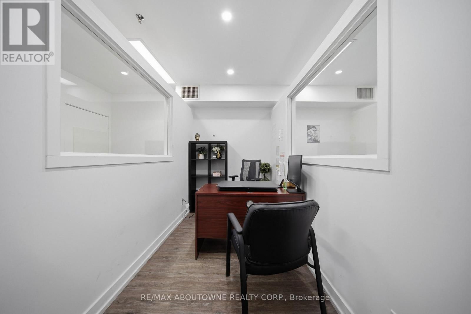 31 - 775 PACIFIC ROAD Image 12