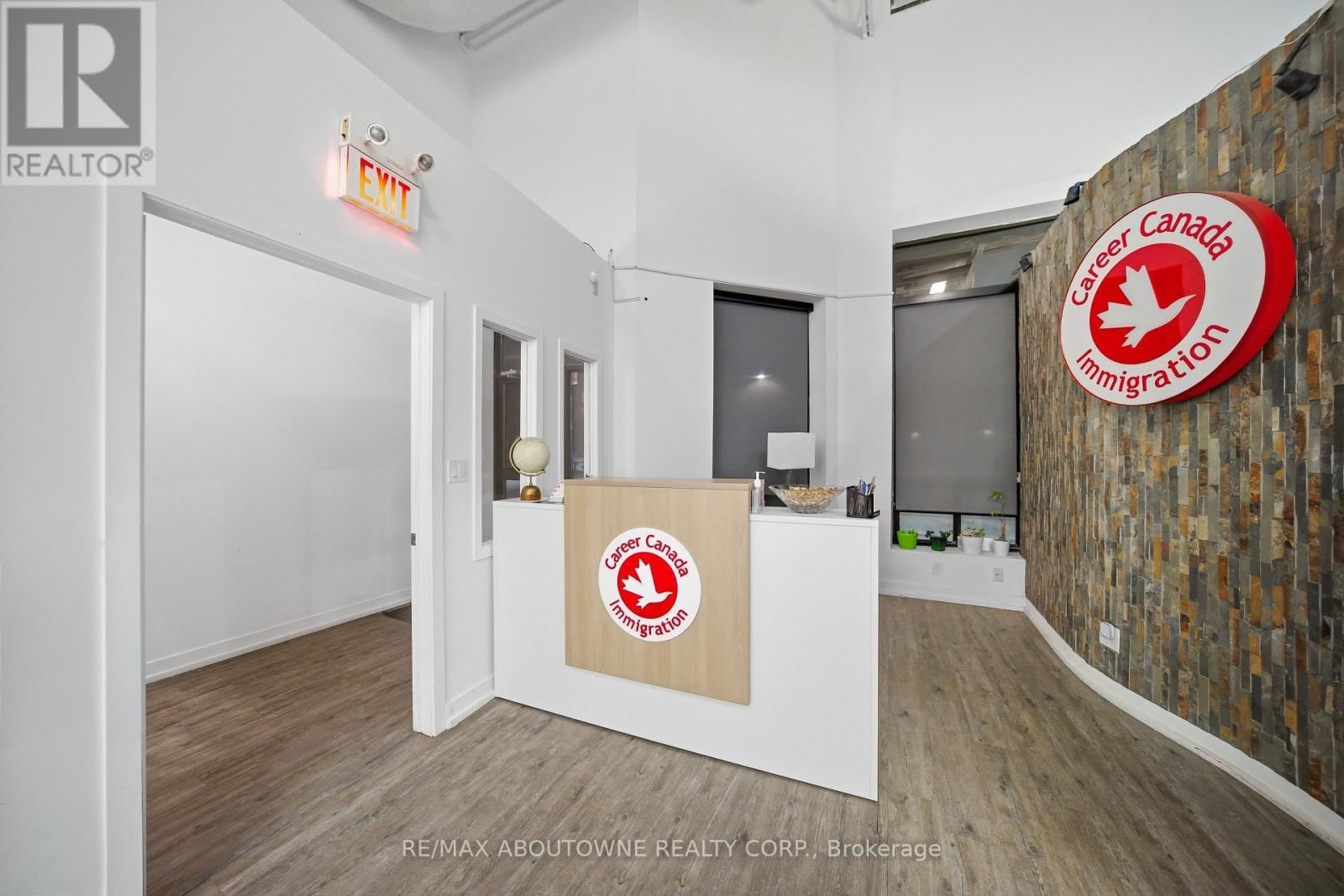 31 - 775 PACIFIC ROAD Image 4