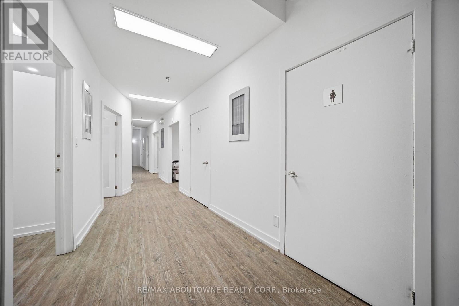 31 - 775 PACIFIC ROAD Image 9