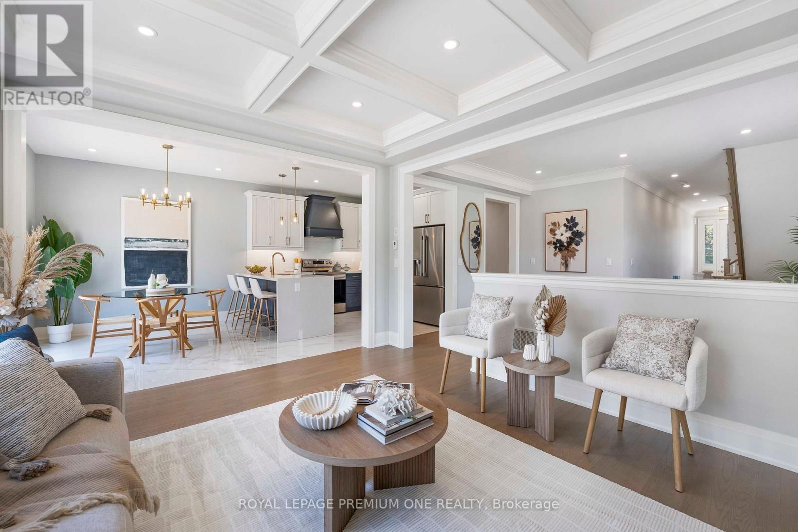 8 JACK KENNY COURT Image 15