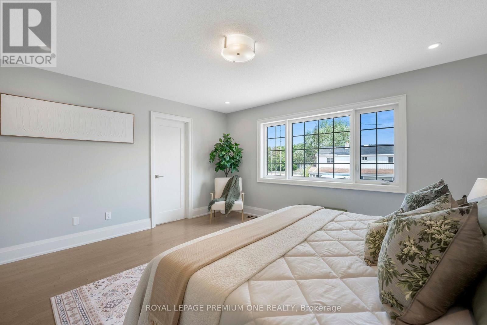 8 JACK KENNY COURT Image 23