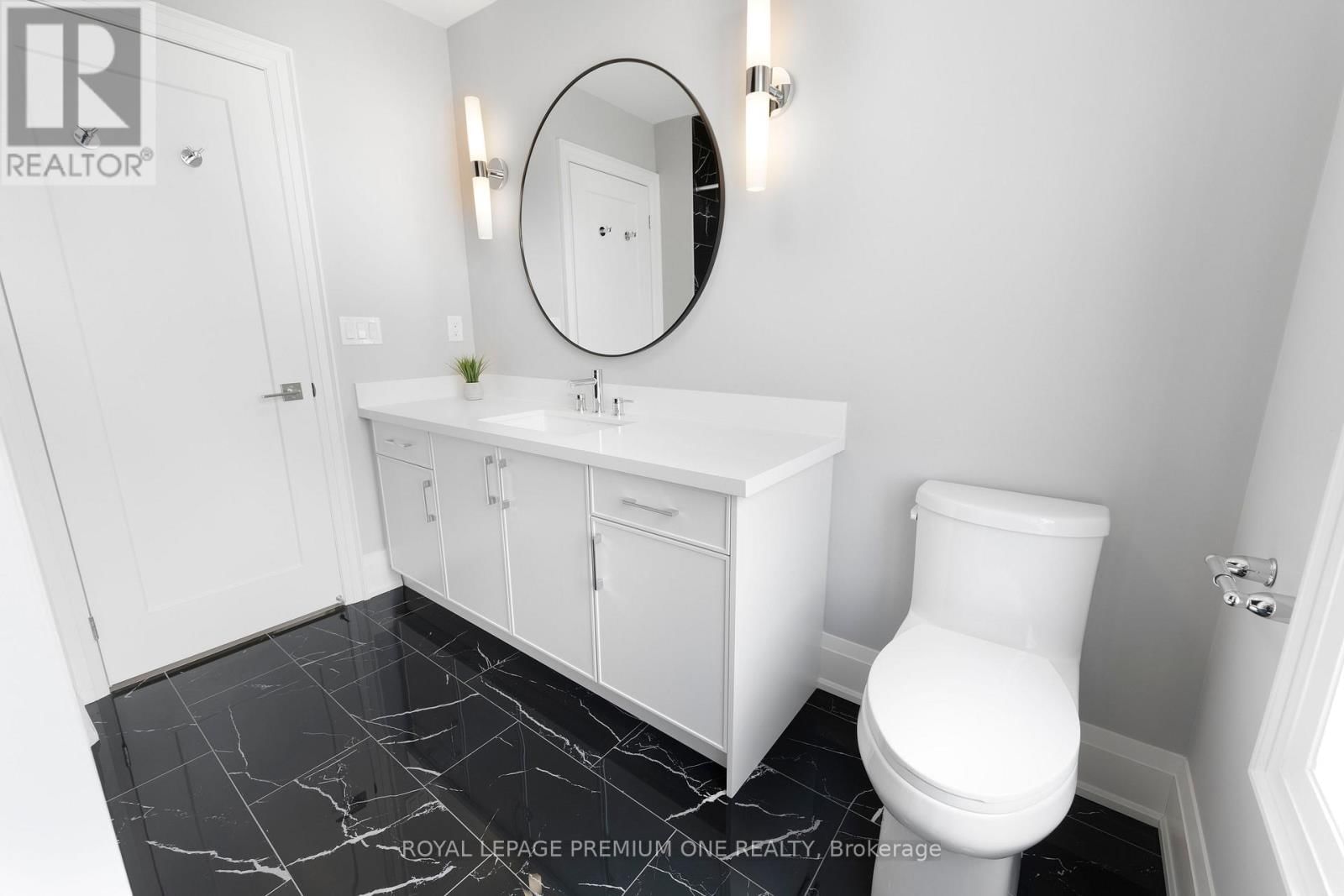 8 JACK KENNY COURT Image 39