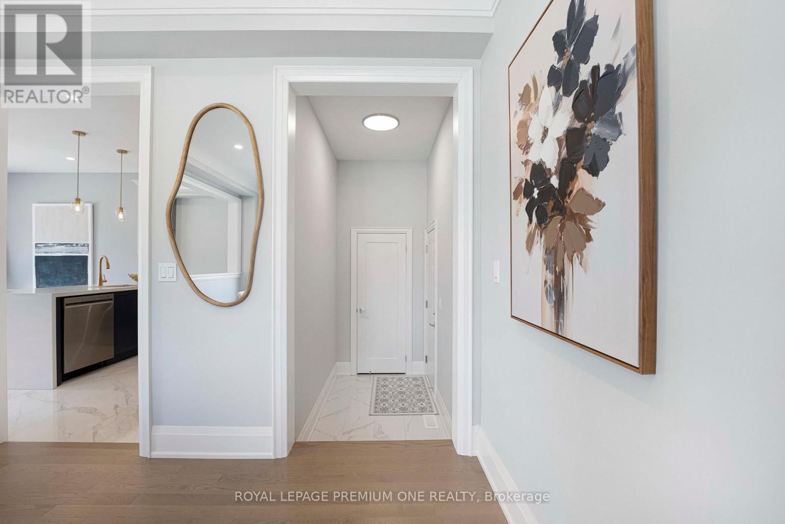 8 JACK KENNY COURT Image 6