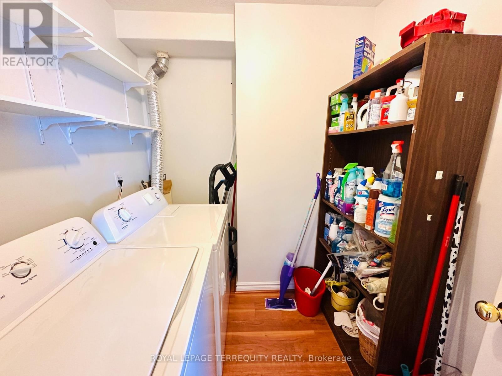 2212 - 155 MARLEE AVENUE Image 17