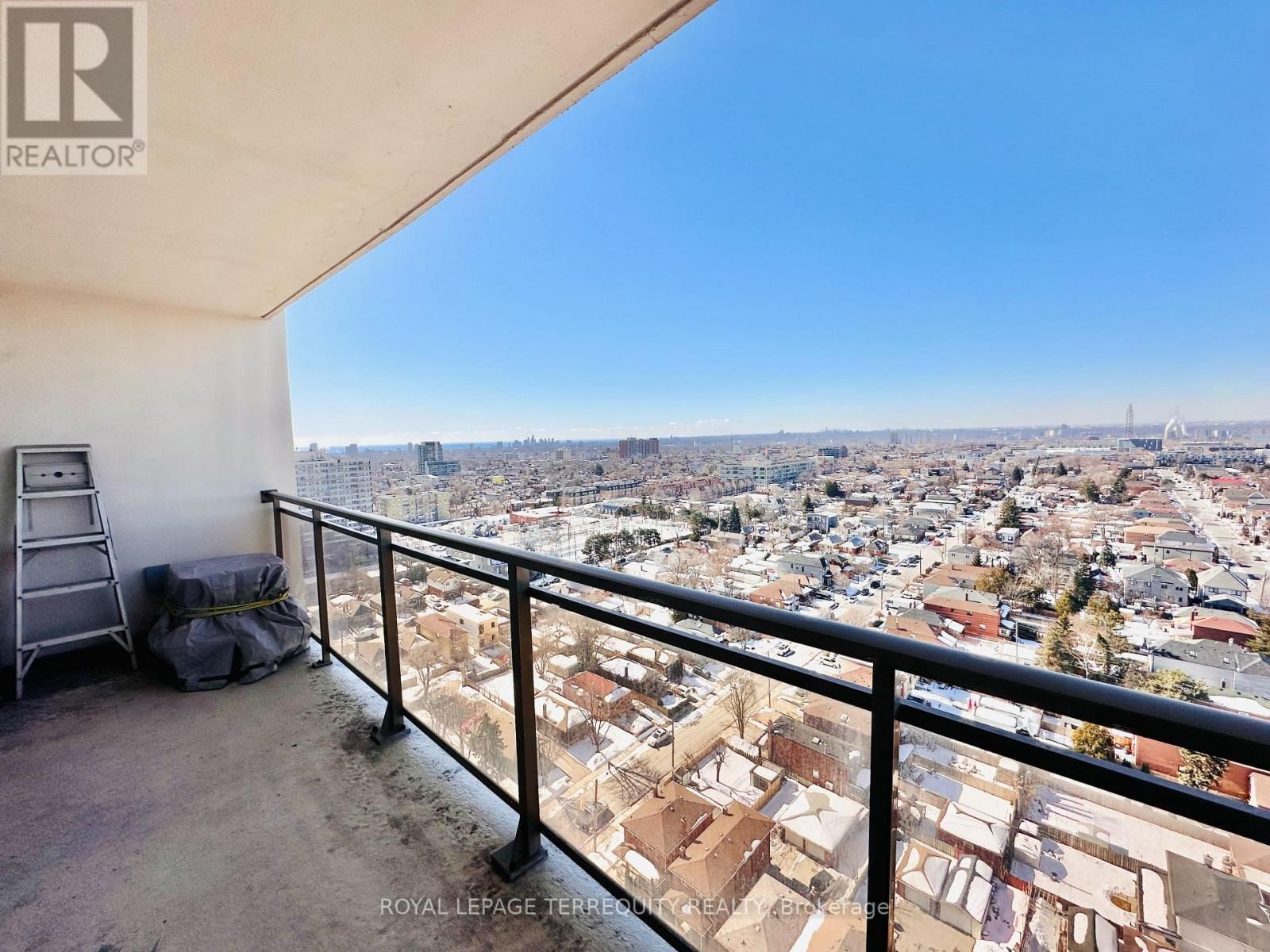 2212 - 155 MARLEE AVENUE Image 20