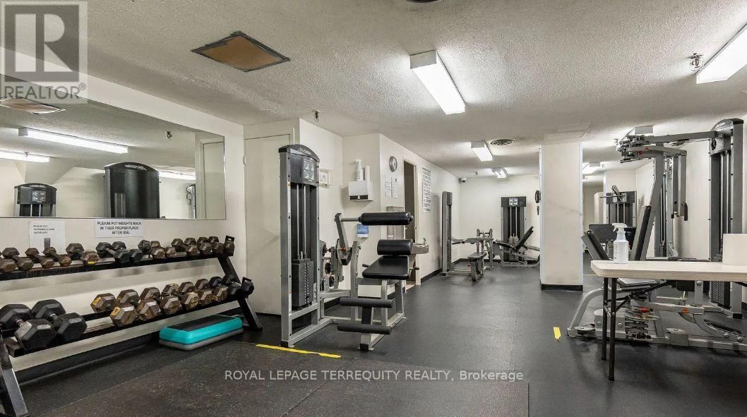 2212 - 155 MARLEE AVENUE Image 24