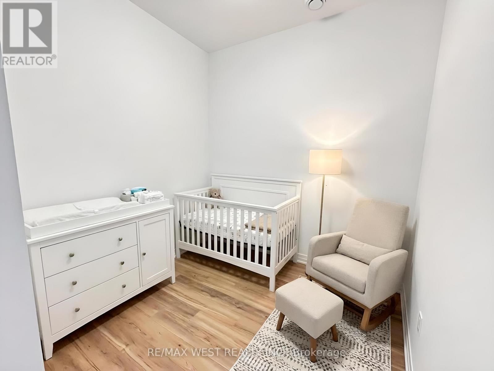 615 - 490 GORDON KRANTZ AVENUE Image 4