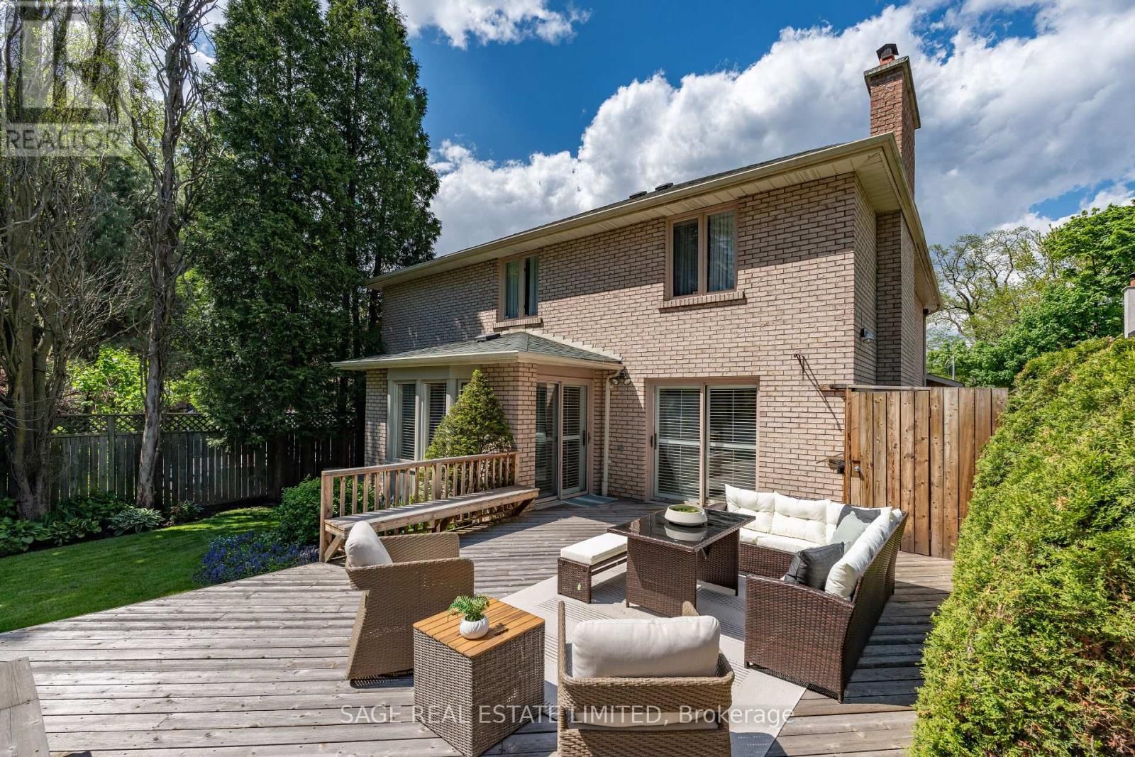 172 BURNHAMTHORPE ROAD Image 10