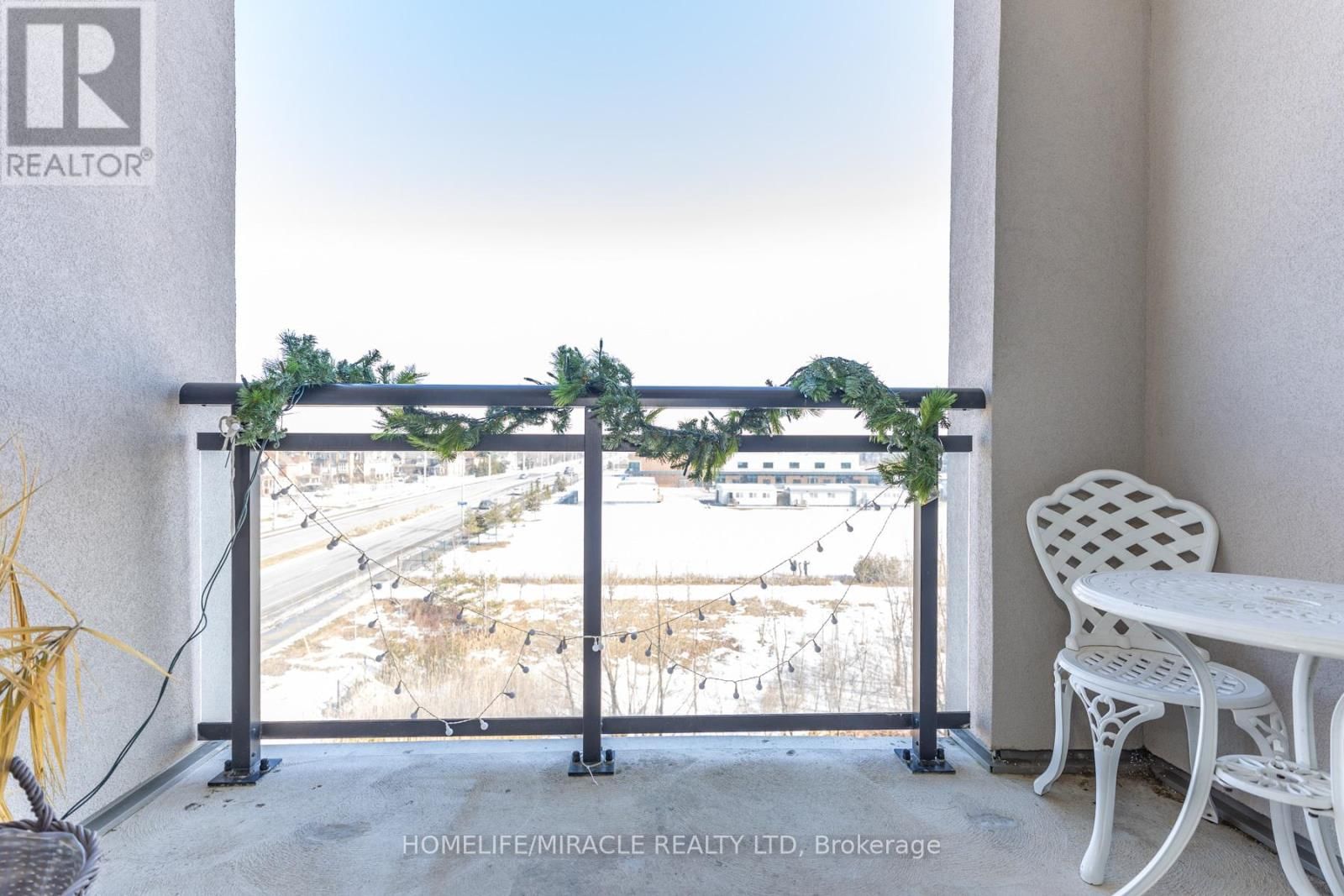 421 - 1105 LEGER WAY Image 19