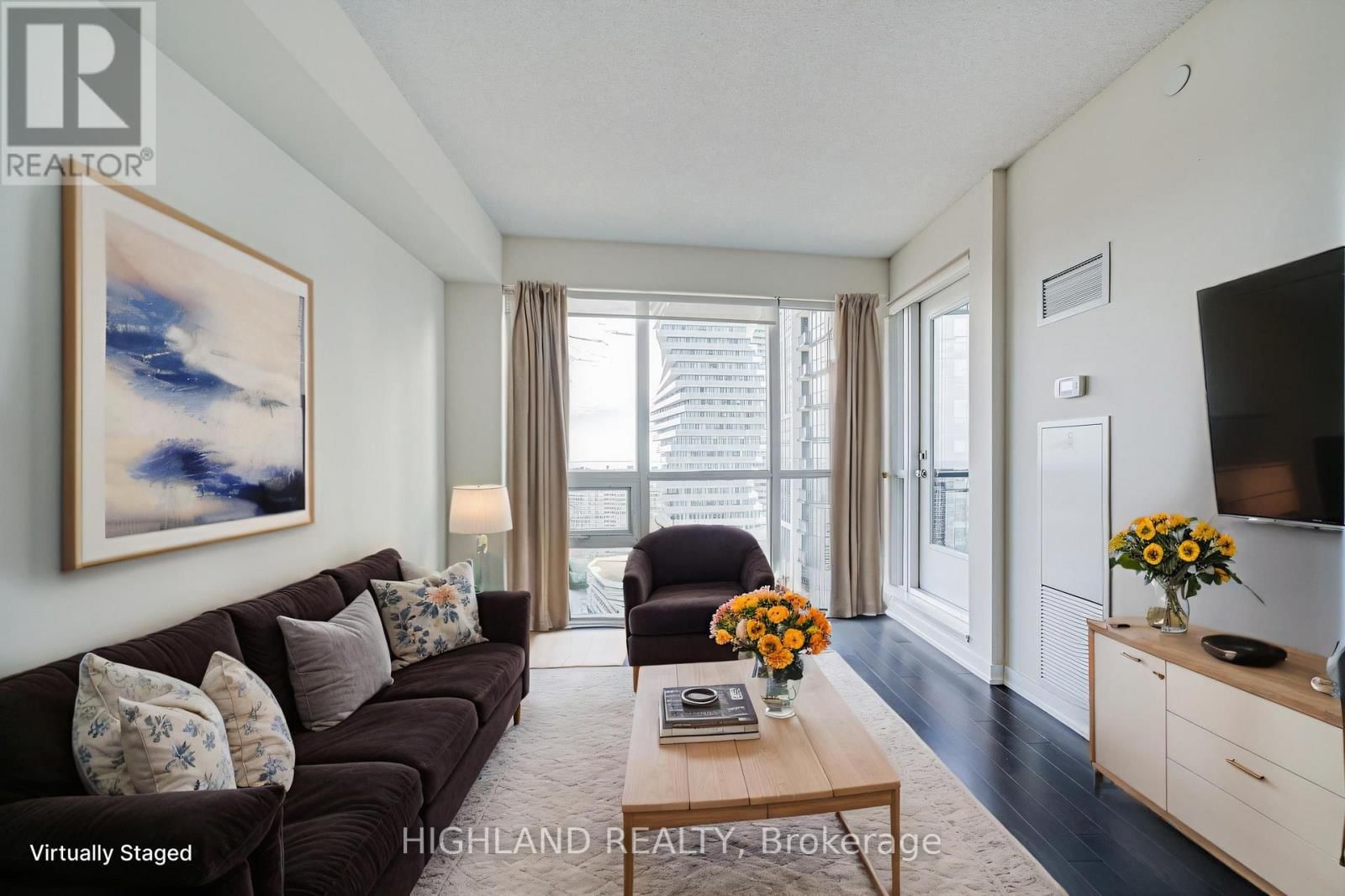 2410 - 510 CURRAN PLACE Image 1