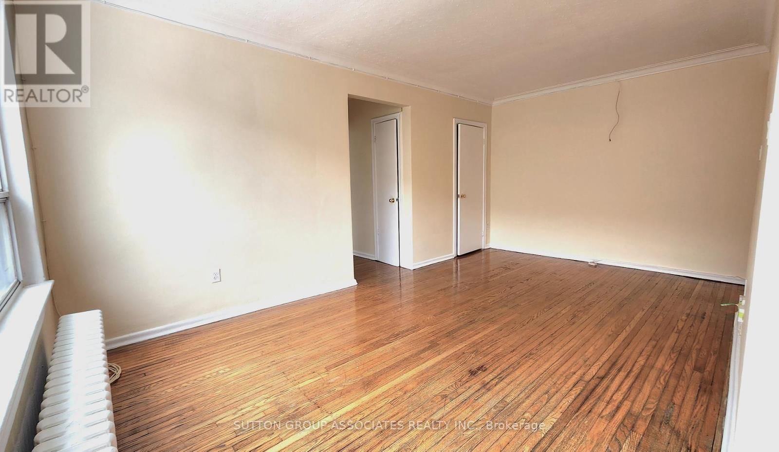 304 - 1 GREENBROOK DRIVE Image 11