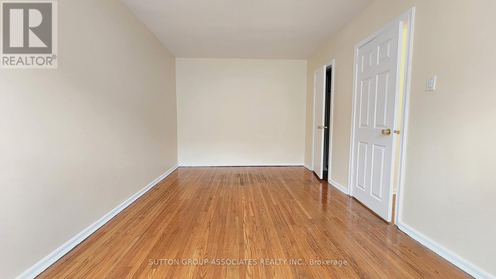 304 - 1 GREENBROOK DRIVE Image 18