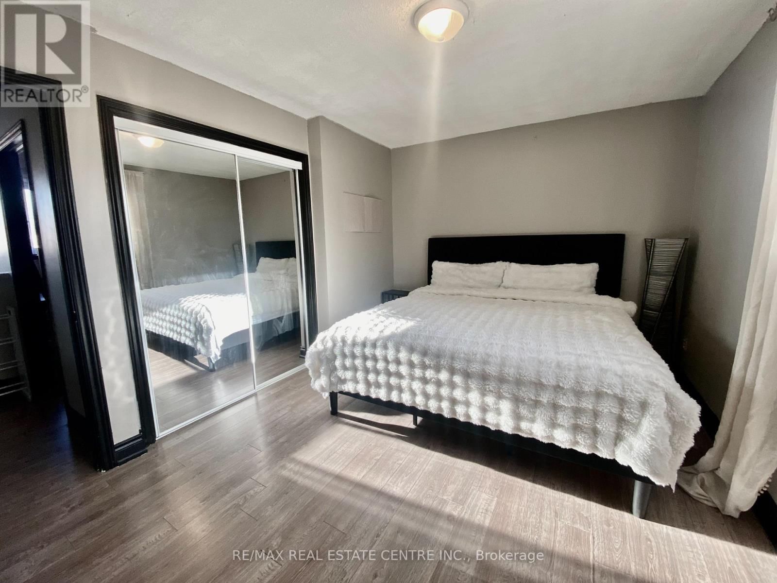 17 - 2755 WINDWOOD DRIVE Image 14