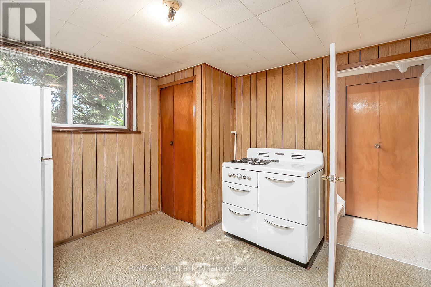 543 PINEGROVE ROAD Image 23