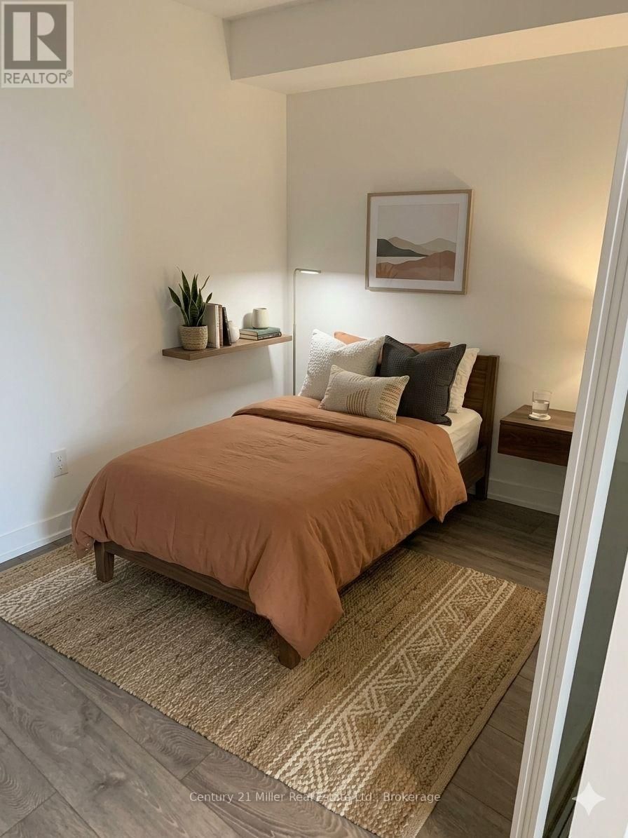 B307 - 3200 DAKOTA COMMON Image 13